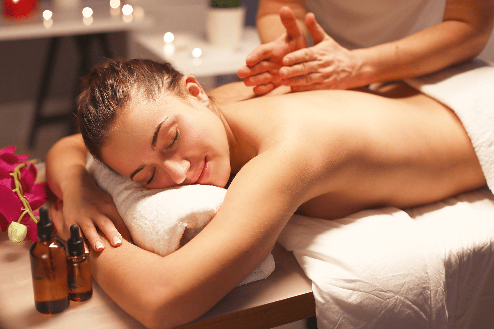 Schwerpunktmassage bei Miedie Thaimassage